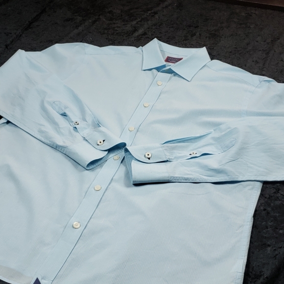 Untuckit casual button up shirt - Picture 4 of 7